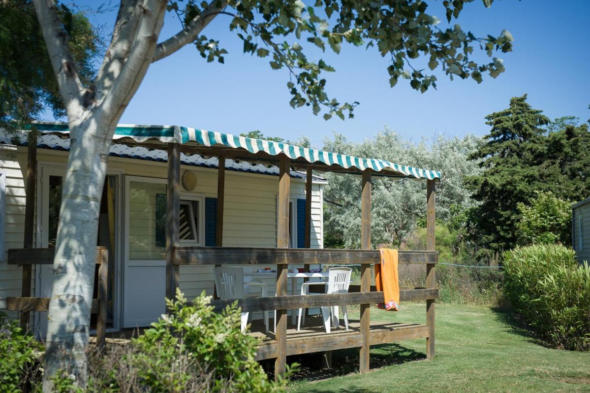 Camping Les Avignon - La Laune Villeneuve-les-Avignon Ngoại thất bức ảnh