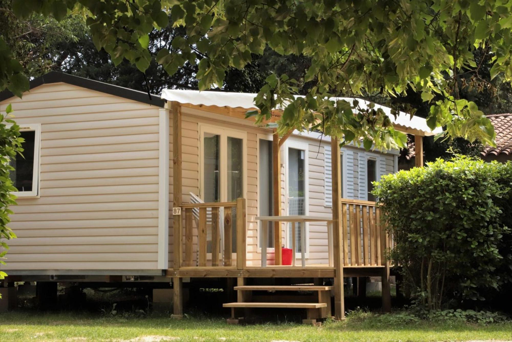 Camping Les Avignon - La Laune Villeneuve-les-Avignon Ngoại thất bức ảnh